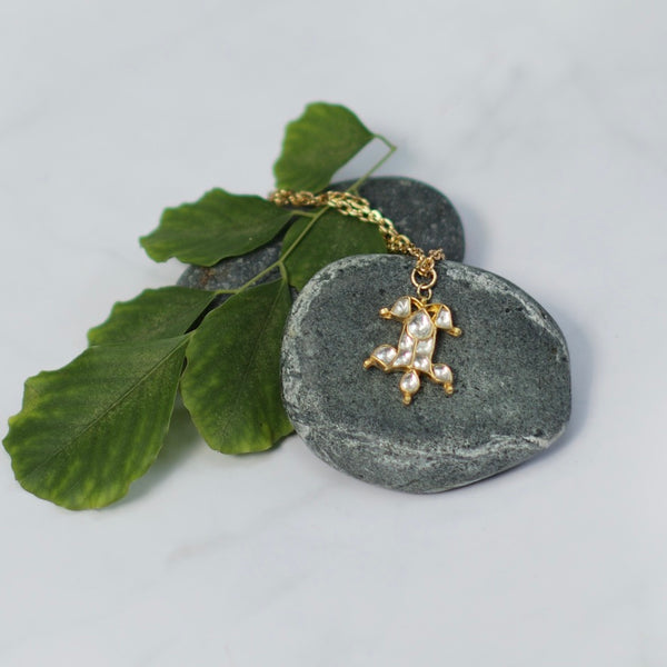 Uncut Polki Kundan Faux Diamond Pendant