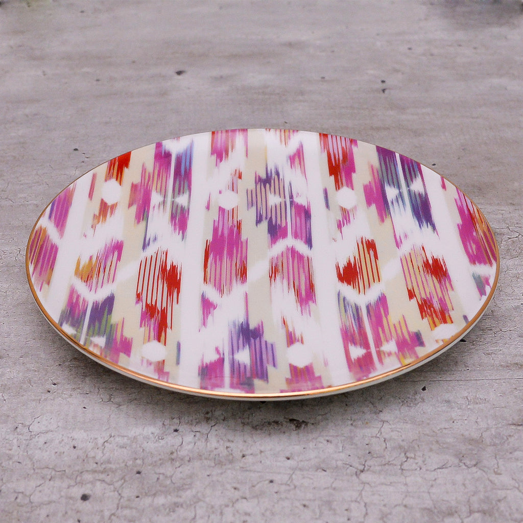 multicolor plates, ikat weave insipred, ikat dessert plates,itakt petals,